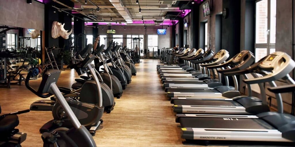 Stuck in a Fitness Plateau? Here’s How to Break Through and Keep Progressing